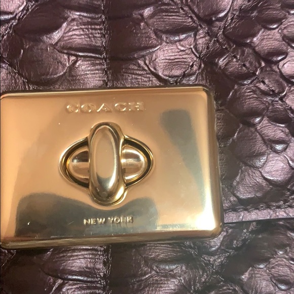 Coach python embossed crossbody - Picture 4 of 5